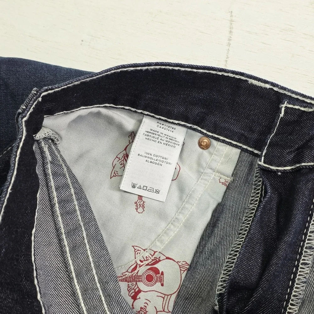 True Religion Jeans Men's 34x28 World Tour Boot Cut Dark Wash Thick Stitch EUC
